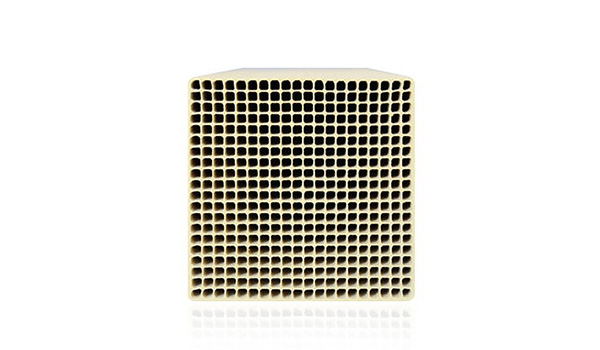 脱硝催化剂的主要成分是什么