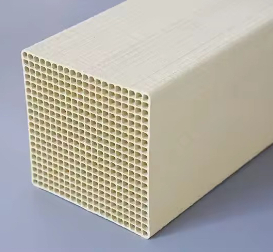 蜂窝式催化剂制造过程：精细工艺与严格品控的结合